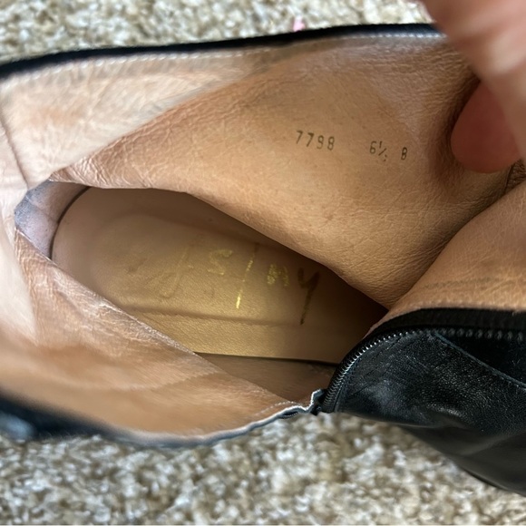 French Sole fs|ny Black Nappa Suede Bootie Point Toe Ankle Boots Block Heel - Picture 8 of 9